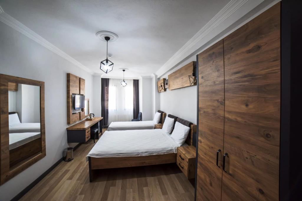 İmroz Adali's Butik Otel - Triple Room With View