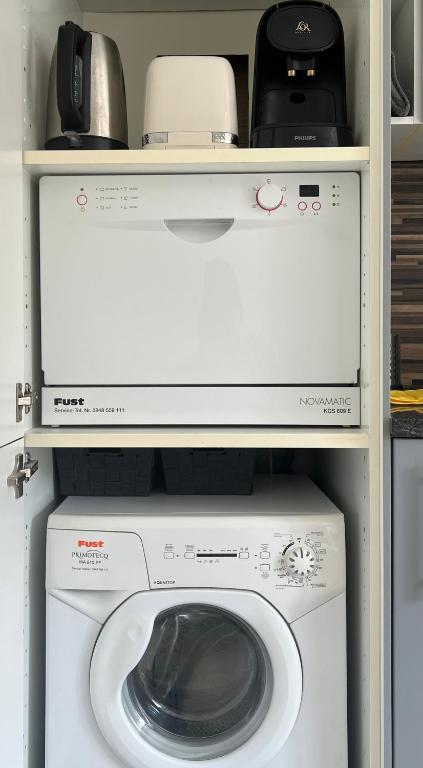 Modern Studio - WiFi, Parking, Near Basel & Airport - Portable AC, dishwasher, washing machine – photo 5