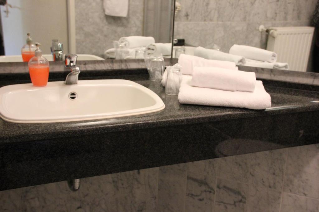 Koupelna v ubytování Hotel Nordic