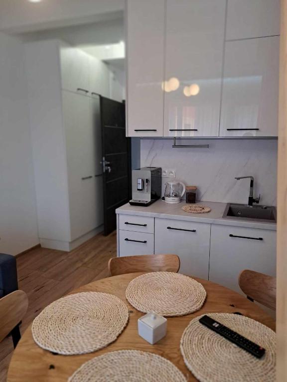 Kuchyň nebo kuchyňský kout v ubytování SOLEK Apartamenty i pokoje gościnne