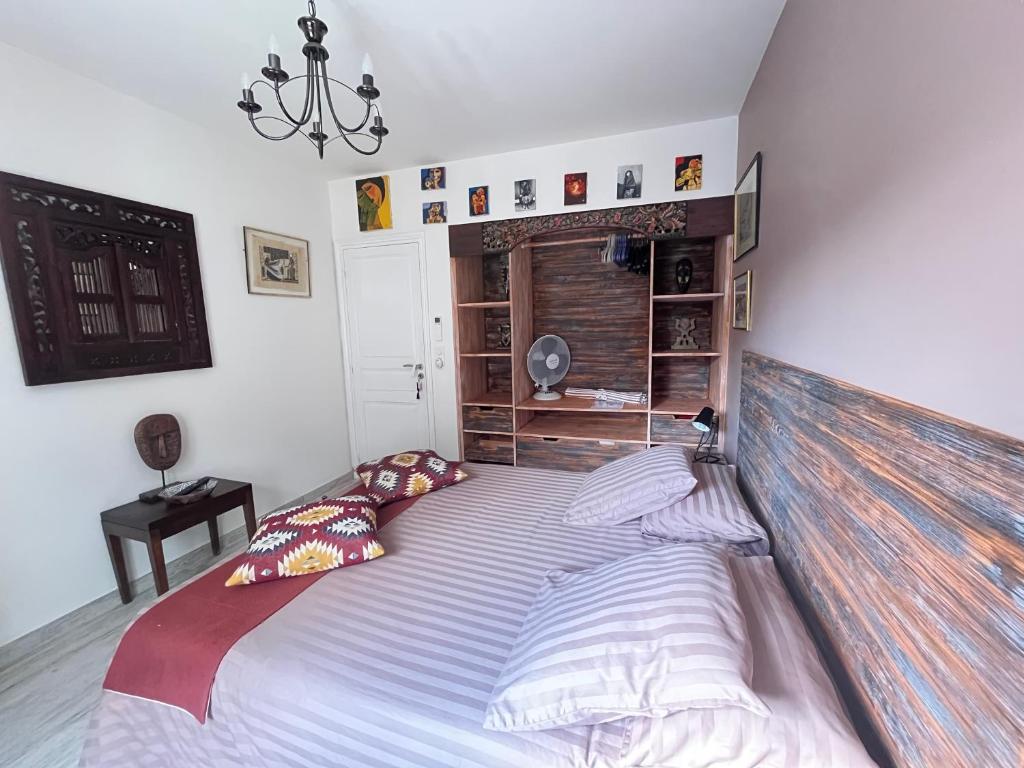 Postel nebo postele na pokoji v ubytování Le 7
