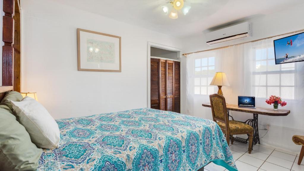 Ліжко або ліжка в номері Edwards Guesthouse