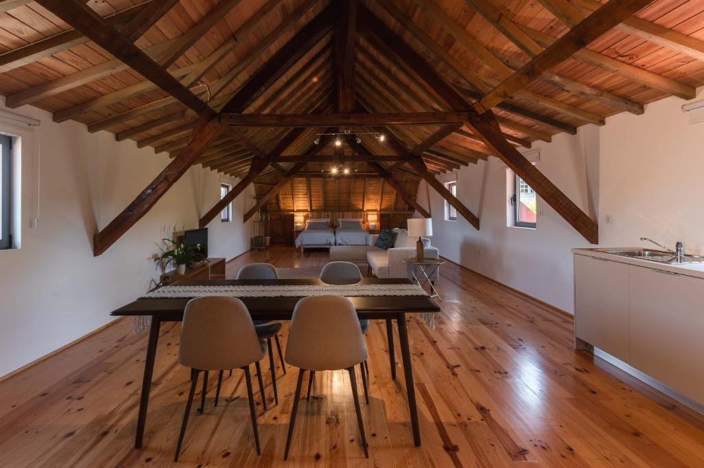Casa Amorim Girão - Estudio Familiar