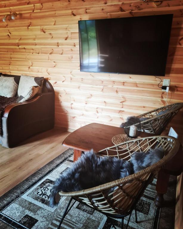 TV a/nebo společenská místnost v ubytování Pie Anninas