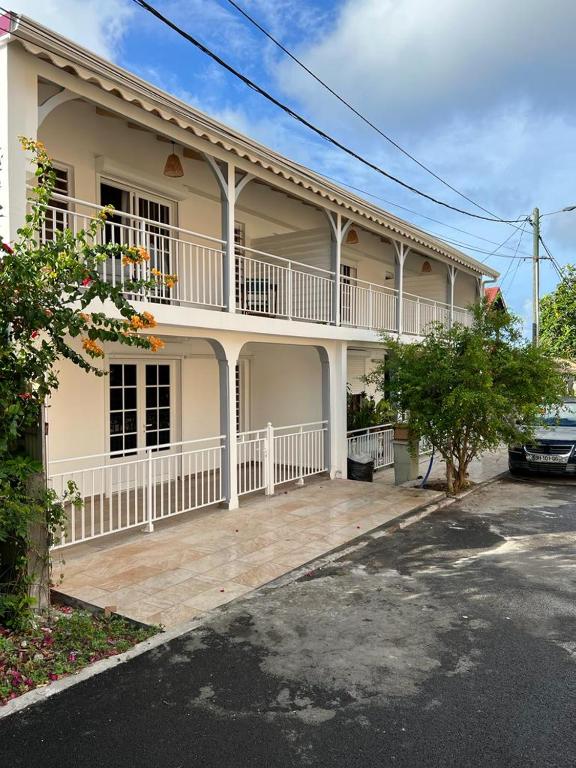 The building in which the homestay is located