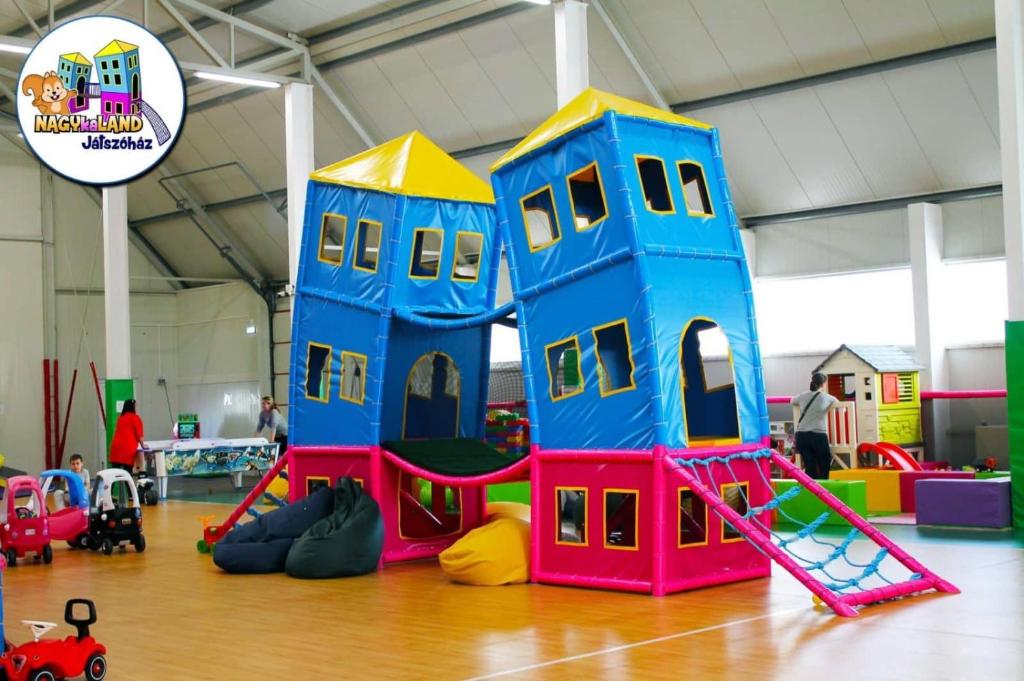 Szusz Szállás - Resim 12