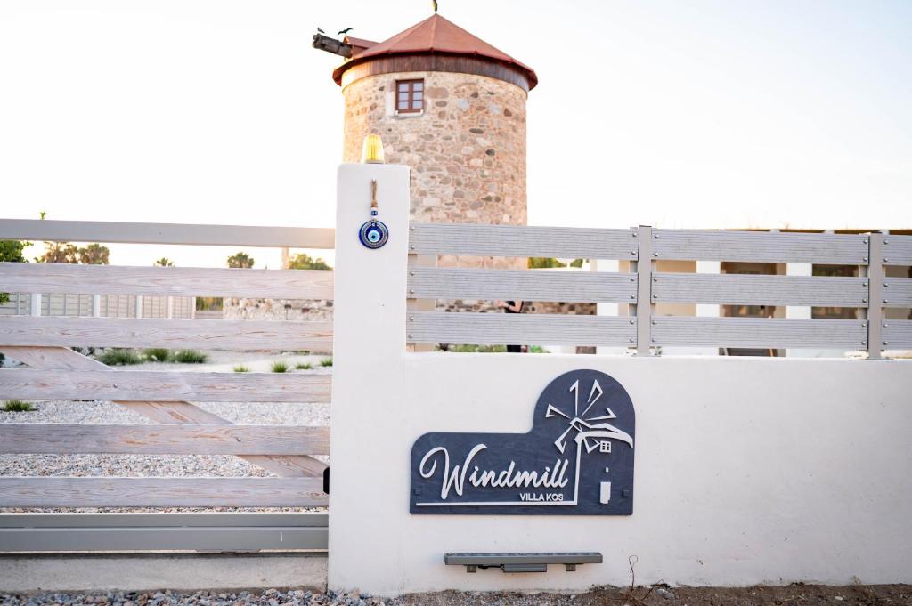 Certifikát, hodnocení, plakát nebo jiný dokument vystavený v ubytování Traditional Windmill