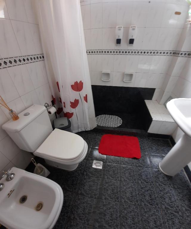 Koupelna v ubytování La Rojarilla