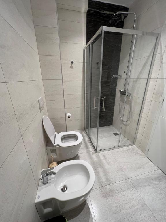 Mumbas Room 1 - Imazhi 3