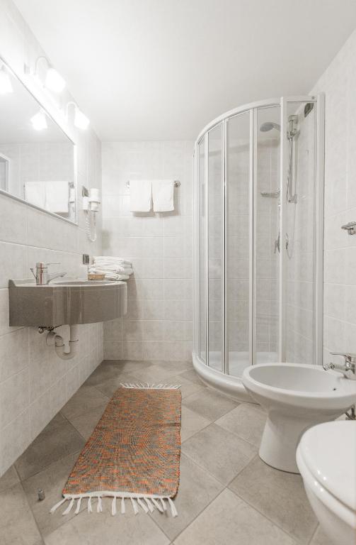 Koupelna v ubytování Hotel Compagnoni