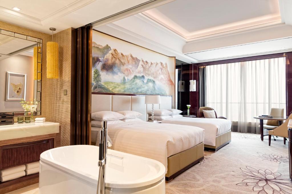 Yiwu Marriott Hotel - Deluxe Twin Room With Lake View