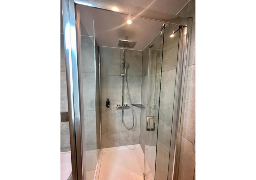 Maiden Oval - Resim 16