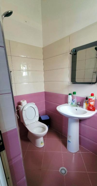 Hotel Shpetimi - Budget Single Room