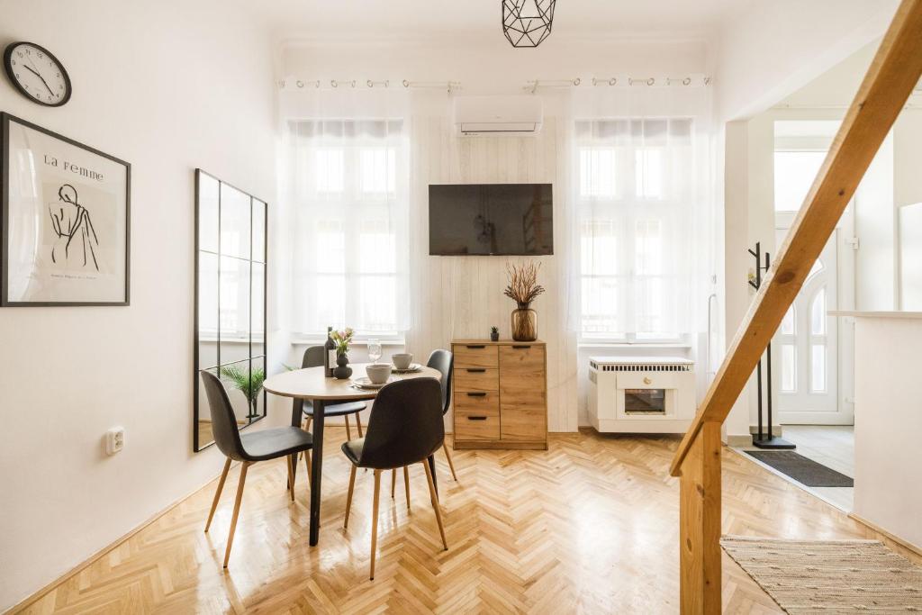 Balint Budapest Apartment next to Synagogue, best location in city center 1075 Budapest, Síp utca kép - 1