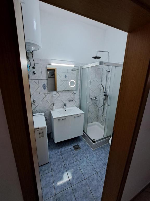 Łazienka w obiekcie Caveromane