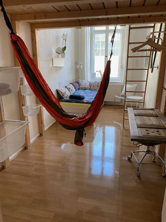 Postel nebo postele na pokoji v ubytování Kiez Hostel Berlin