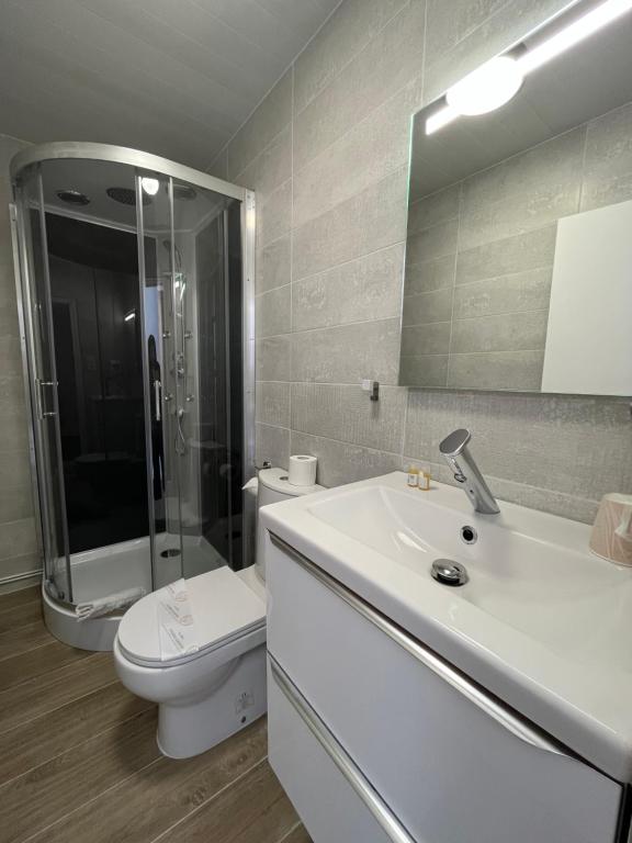 Koupelna v ubytování Hôtel Agena