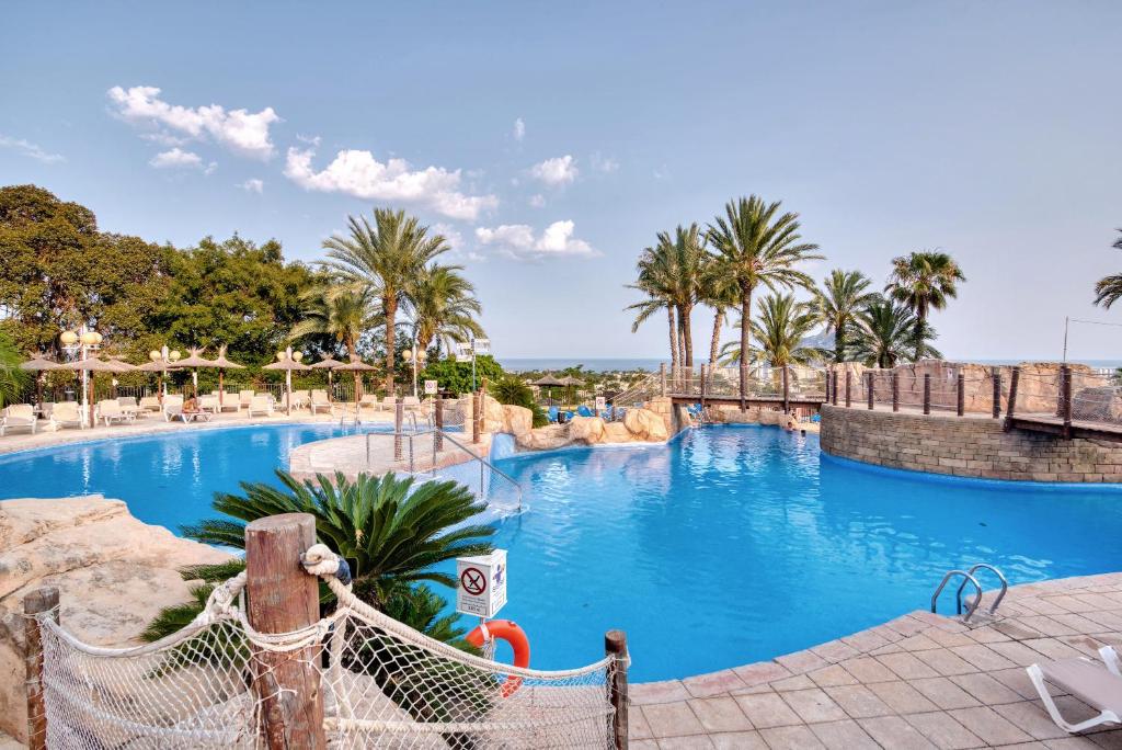Clementina Imperial Park, Casas de Torrat – Updated 2023 Prices