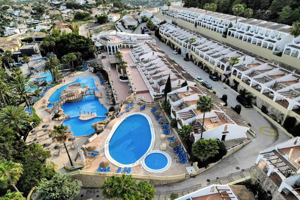 Clementina Imperial Park, Casas de Torrat – Updated 2023 Prices