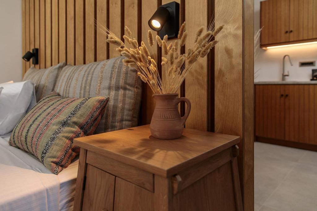 Postel nebo postele na pokoji v ubytování "Makava Suites" Your Luxe Urban Sanctuary