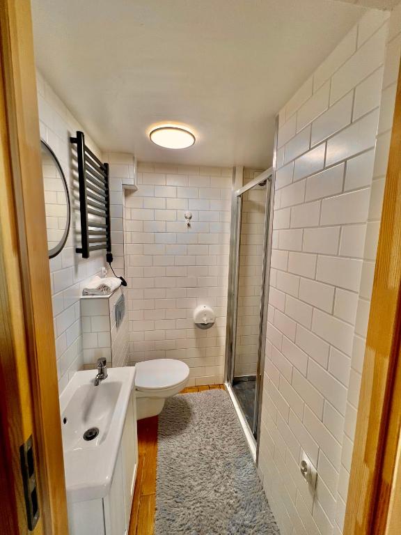 Na Skraju Lasu Domek na Drzewie & Glamping - 12