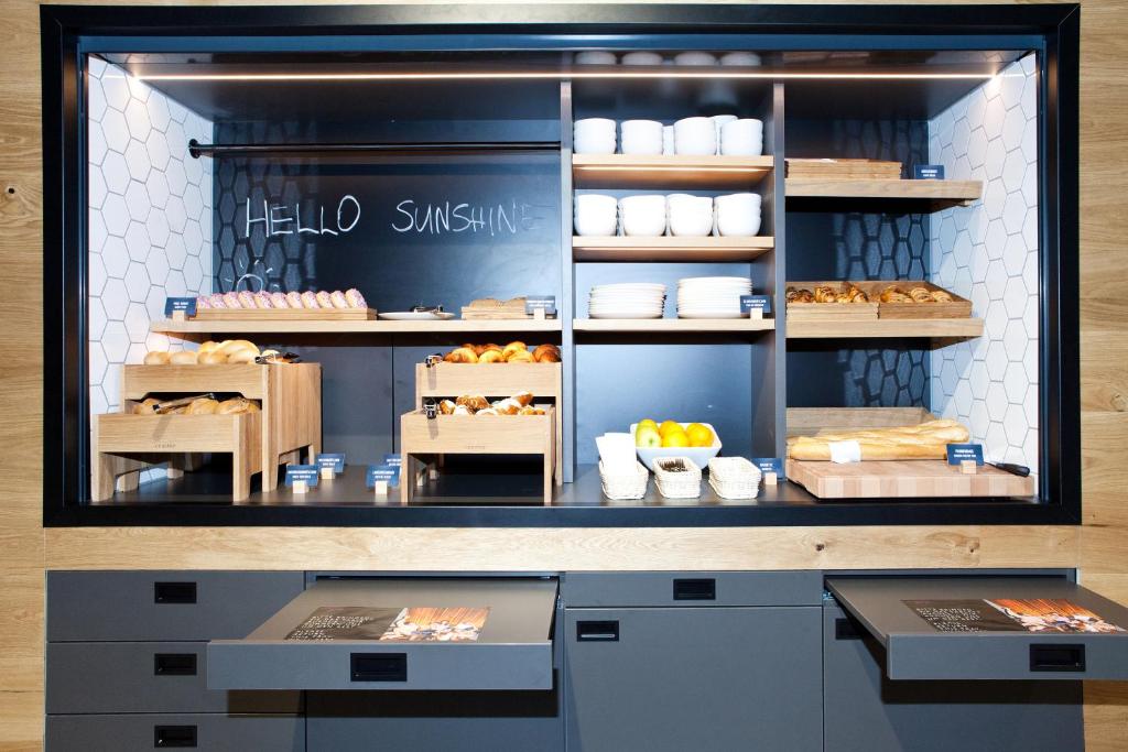 Moxy Vienna City East - Resim 14