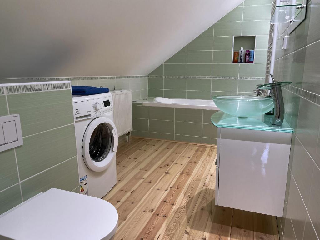 Koupelna v ubytování Apartmán Nejdek
