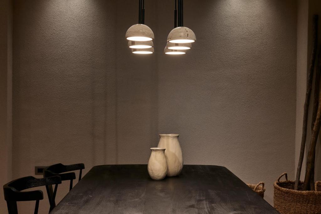 Foto dalla galleria di Alaso Design Suites a Firà