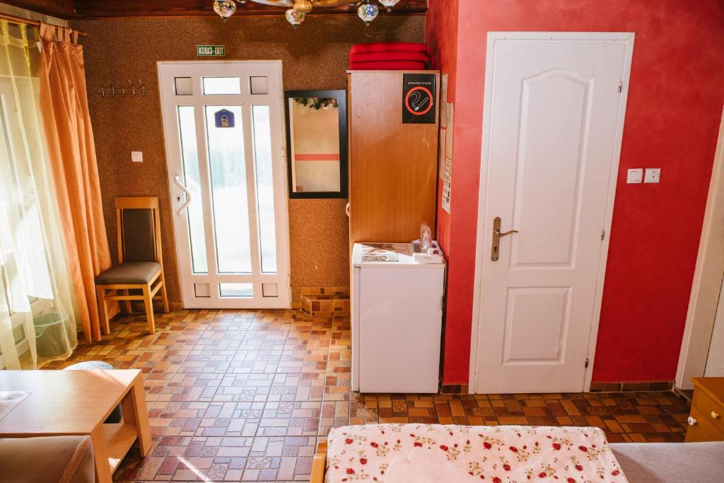 Postel nebo postele na pokoji v ubytování Sobe Tatjana