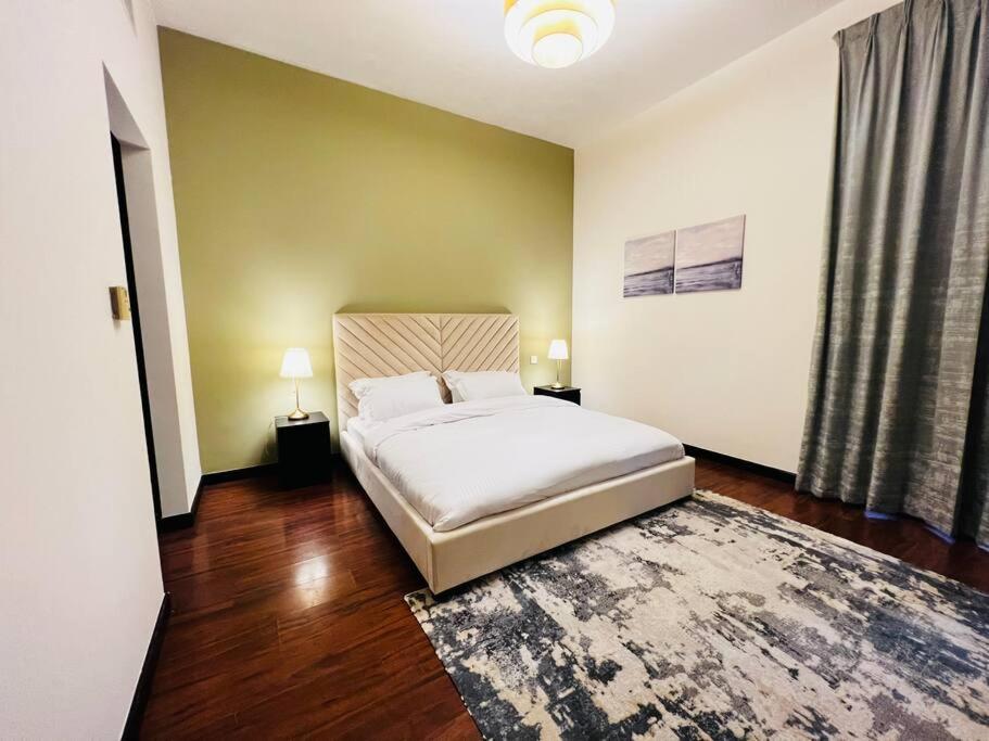 SunKissed, Luxurious OneBedroom Apartment, Dubai (updated prices 2024)