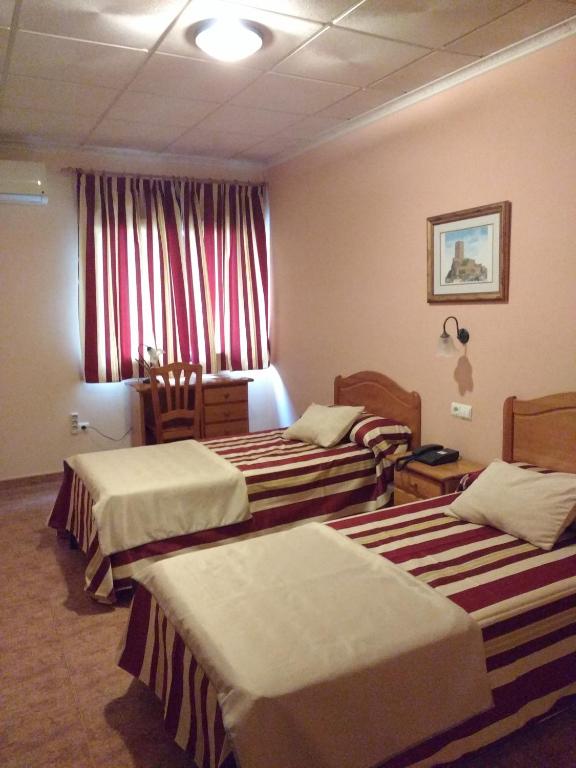 Hotel Mesón el Castillo, Banyeres de Mariola – Bijgewerkte ...