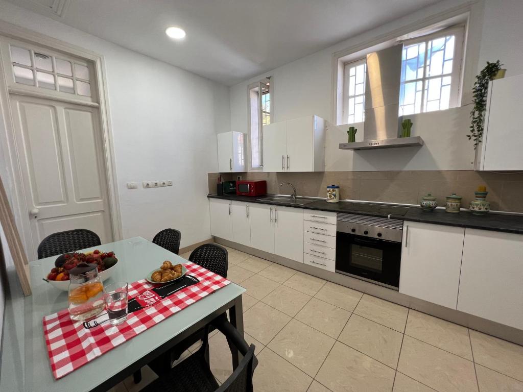 Kuchyň nebo kuchyňský kout v ubytování CoLiving Villa Brasil