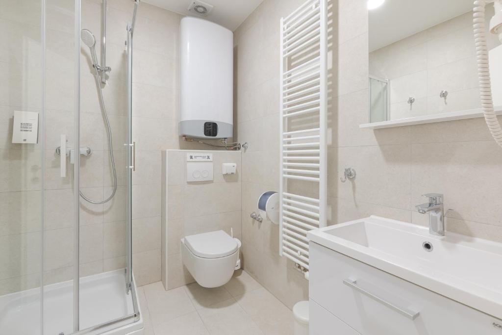 Stay Swanky Bed & Breakfast - Resim 15