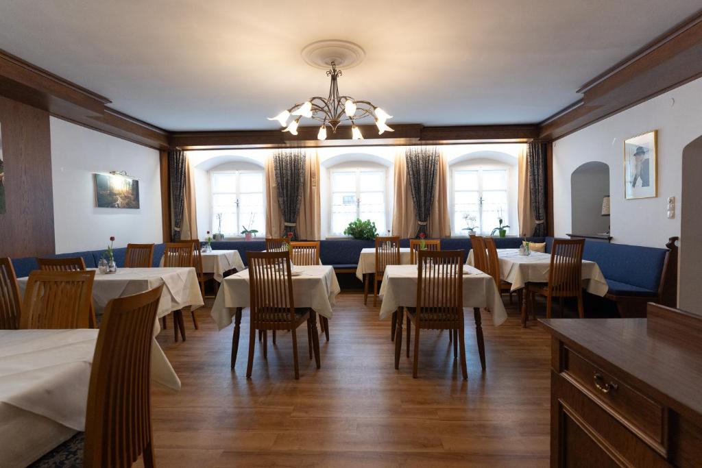 Posezení v ubytování Hotel Pension Kandolf