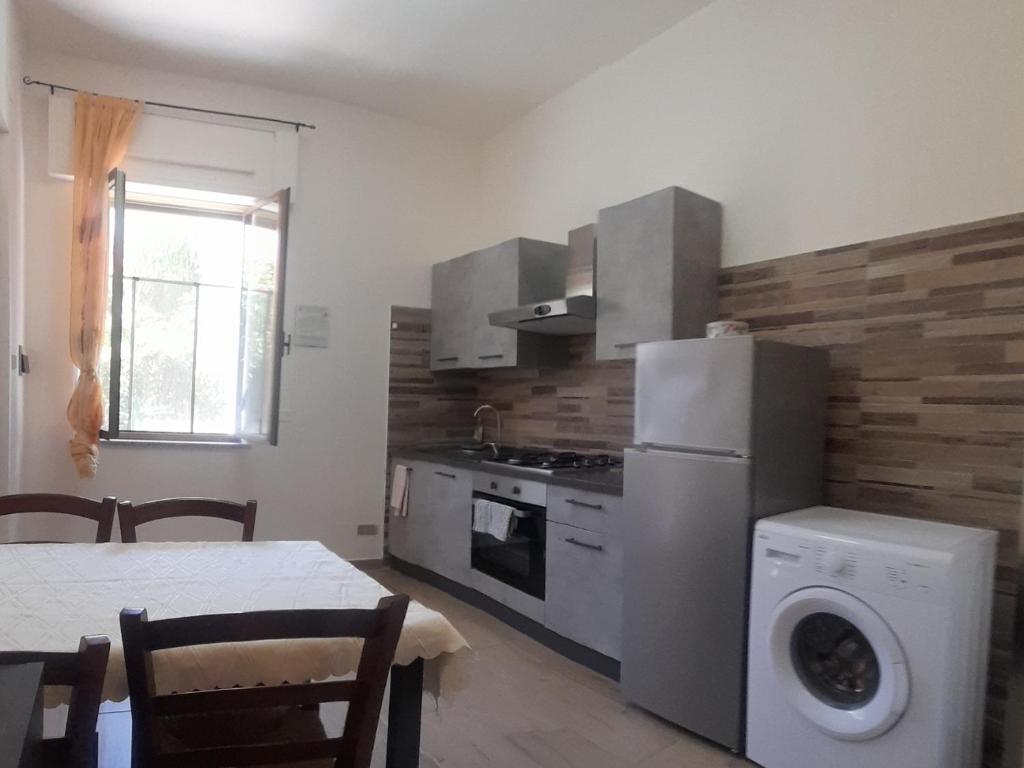 Il Bouganville a Carbonia - Incantevole B&B con Giardino