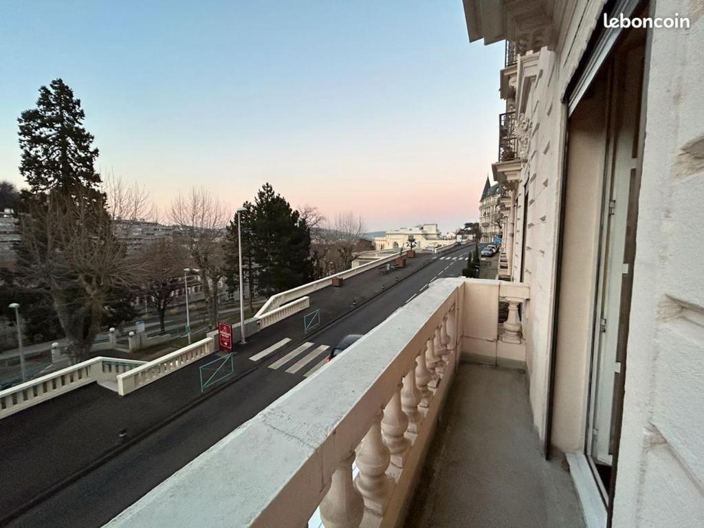 Résidence l'Hermitage - appart face aux thermes - One-Bedroom Apartment