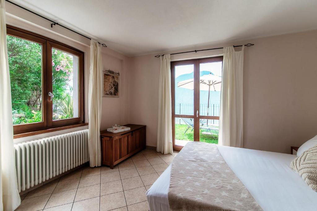 Villa degli Angeli - by MyHomeInComo