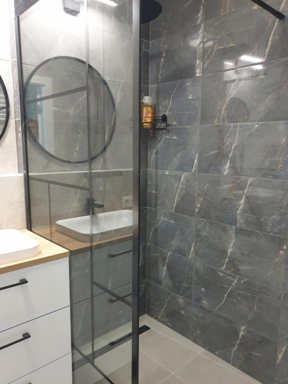 TOTU TODAY-STARA CEGIELNIA APARTAMENTY, Faktura VAT, self check-in - 6