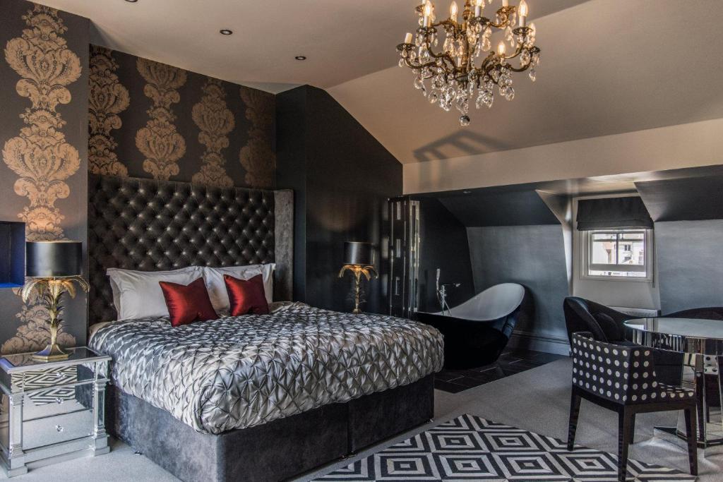 Square Townhouse - Resim 9