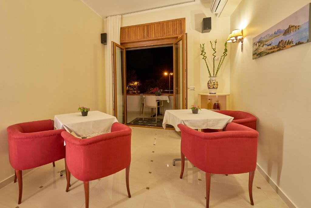 Area soggiorno di B&B Torre Talao