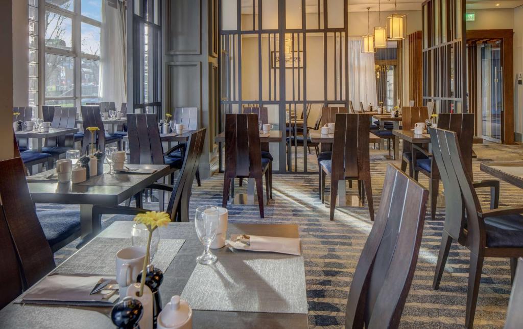 Restoran või mõni muu söögikoht majutusasutuses Hilton Dublin