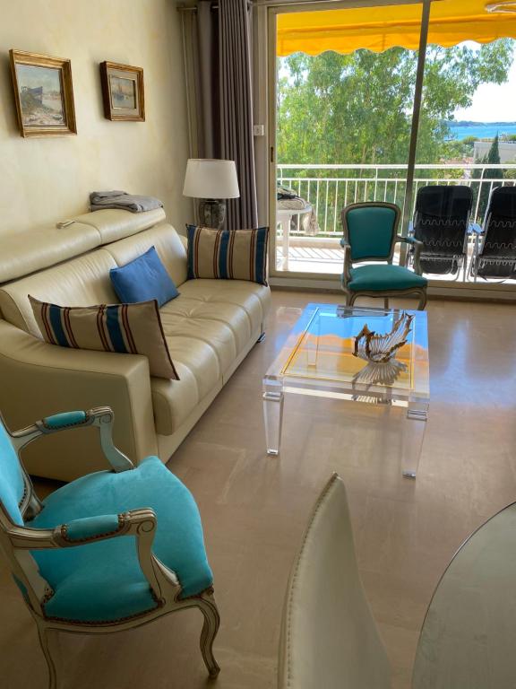 Photo de la galerie de l'établissement Les Pervenches, à Cannes