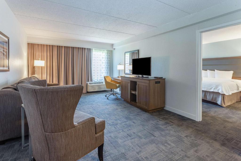 Hampton Inn Groton/Mystic - Suite King D'une Chambre - Non-fumeur