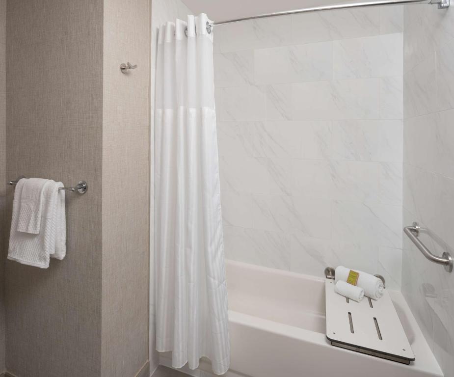 Hilton Houston North - 