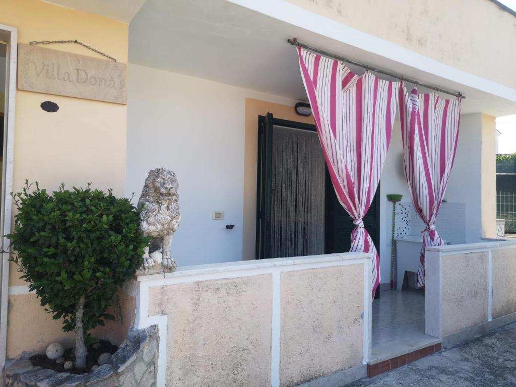 Fotografia z galérie ubytovania Villa Donà Appartamento:Defensola vo Vieste