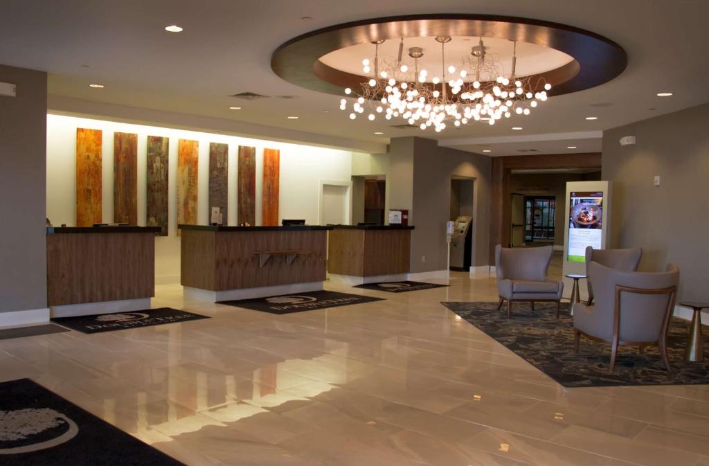 DoubleTree by Hilton Wichita Airport photo
