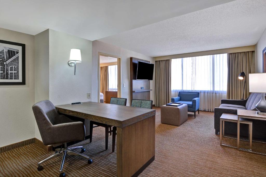 Embassy Suites Winston-Salem - Suite Mit Zwei Queensize-Betten – Nichtraucher
