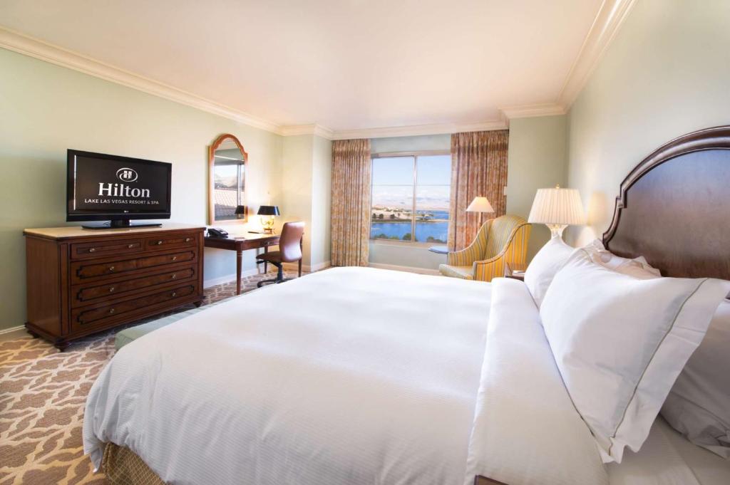 Hilton Lake Las Vegas Resort & Spa - 