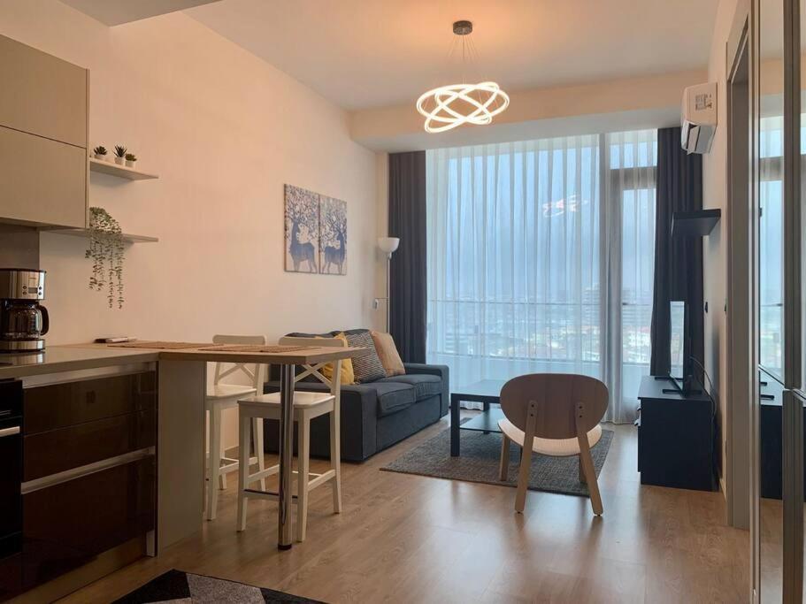 Modern and equipped apartment