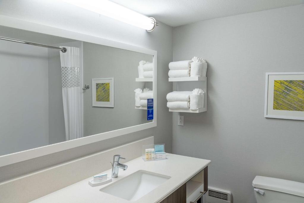 Hampton Inn Kansas City-Lee's Summit photo